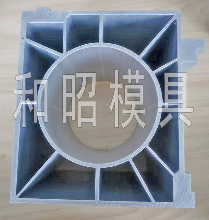 激光大梁模具-.jpg